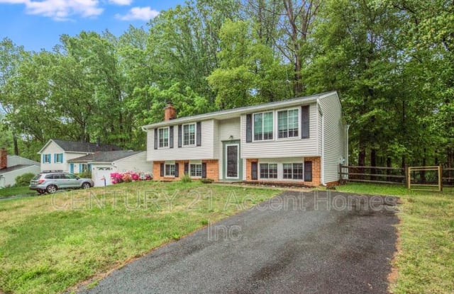 7904 Cliff Rock Court - 7904 Cliff Rock Court, Newington Forest, VA 22153
