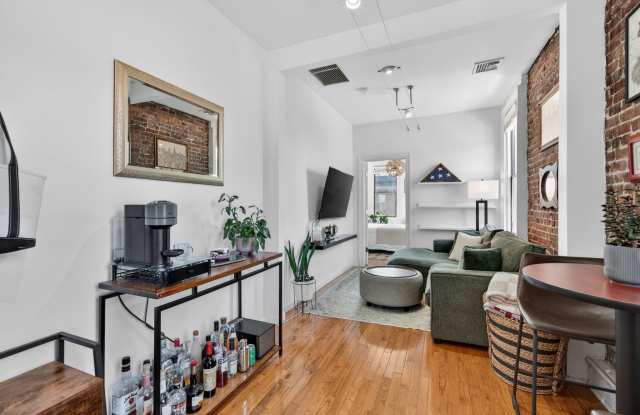 133 MADISON ST Gallery 2