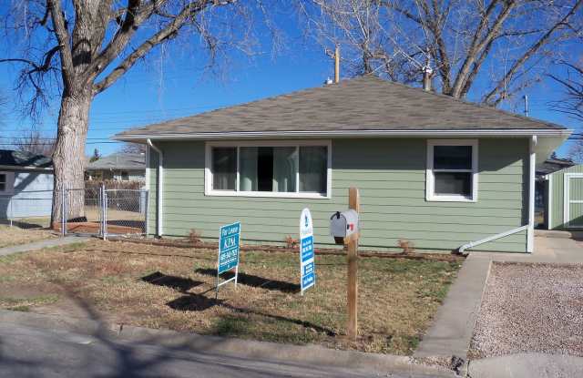 3 BED | 1 BATH | SINGLE-LEVEL | WEST Gallery 1