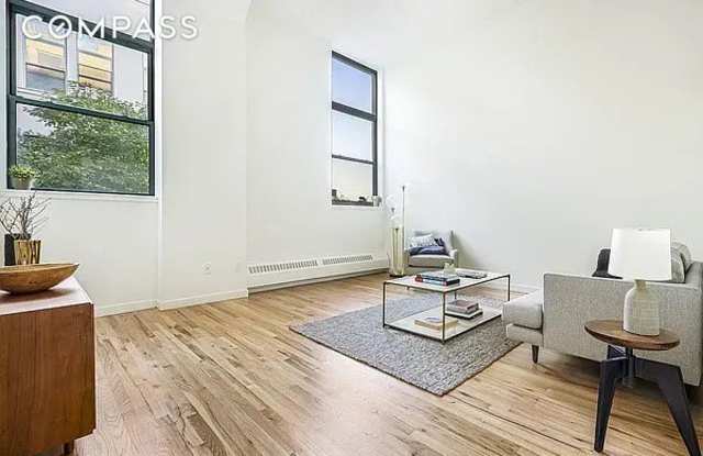 204 Huntington Street - 204 Huntington Street, Brooklyn, NY 11231