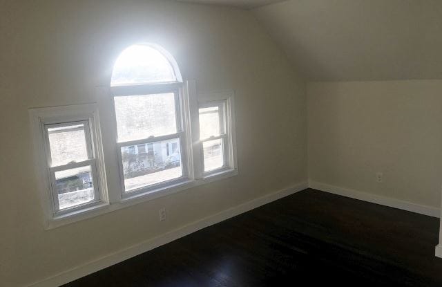 17 Concord St 3 Gallery 3