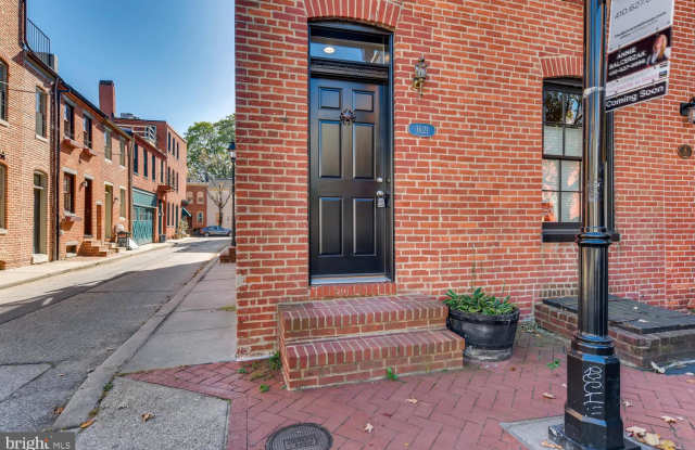 1621 LANCASTER STREET Gallery 2