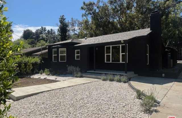 4049 Monterey Rd photos photos