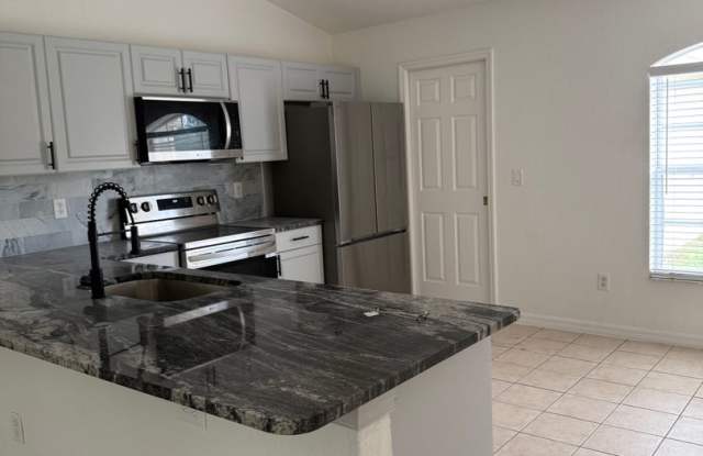8161 SW 128 LOOP Gallery 4