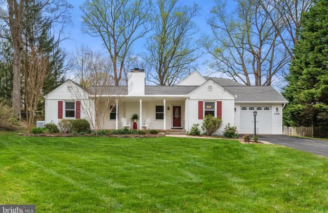 5008 BRADFORD DR - 5008 Bradford Drive, Annandale, VA 22003