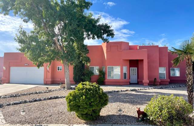 Beautiful 3 Bedroom Home in Fripps Ranch! photos photos