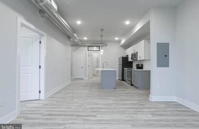 2450 N LEE ST #303 Gallery 4