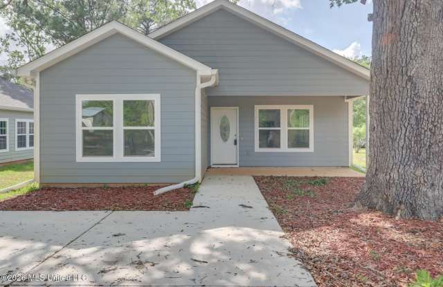 13469 Mary Avenue photos photos