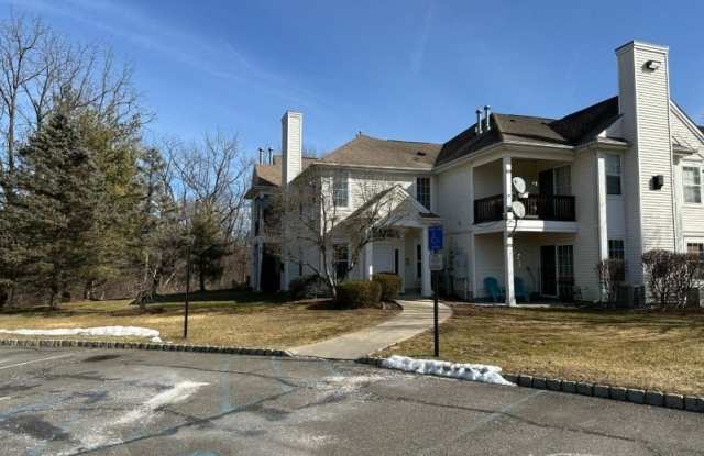 646 Honeybrook Cir Gallery 3