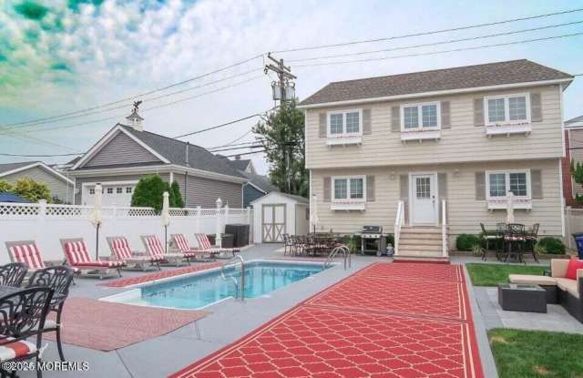 110 5th Avenue photos photos