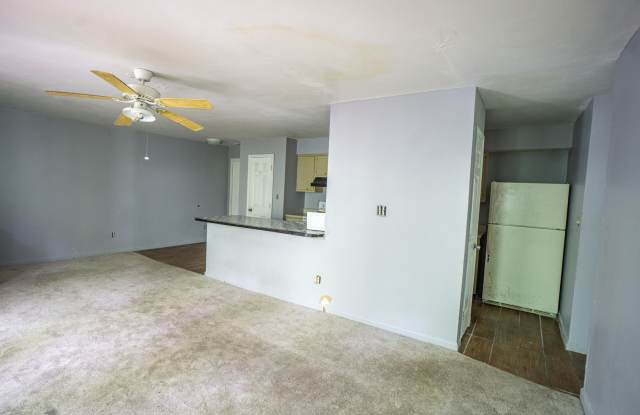 1300 Park Glen DriveUnit 204 Gallery 3