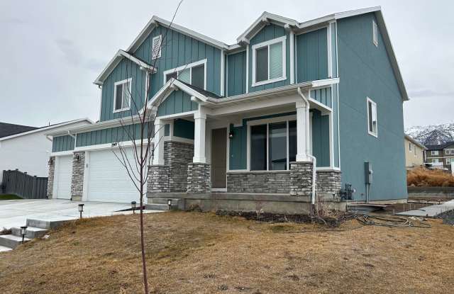 4 Bedroom 3 Bathroom Home in Saratoga Springs! Gallery 1