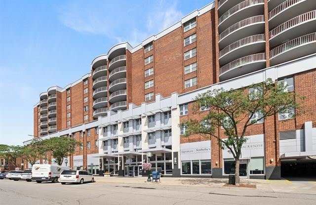 411 S OLD WOODWARD Avenue photos photos