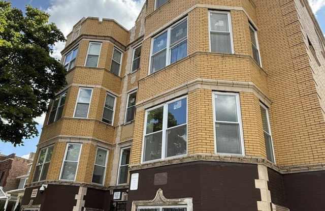 5225 W Washington Boulevard photos photos