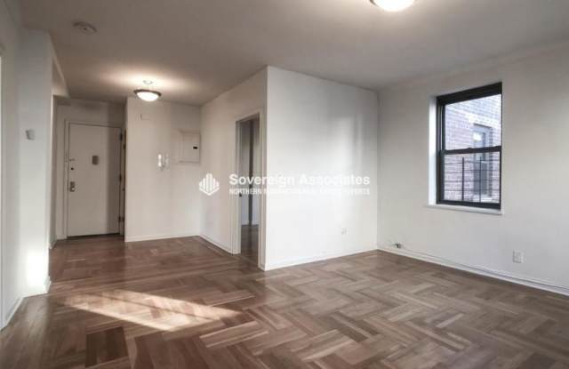700 Fort Washington Avenue - 700 Fort Washington Avenue, New York City, NY 10040