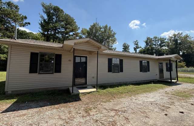 102 N Bond - 1 photos photos
