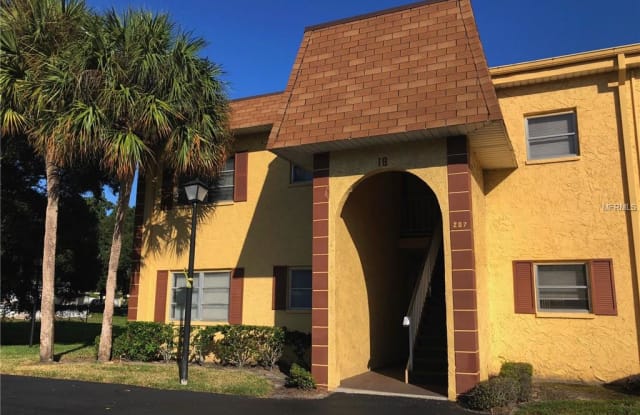 207 S MCMULLEN BOOTH ROAD - 207 Mcmullen Booth Rd S, Clearwater, FL 33759
