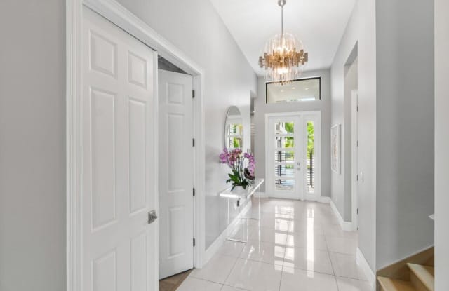 9039 Chauvet Way Gallery 4