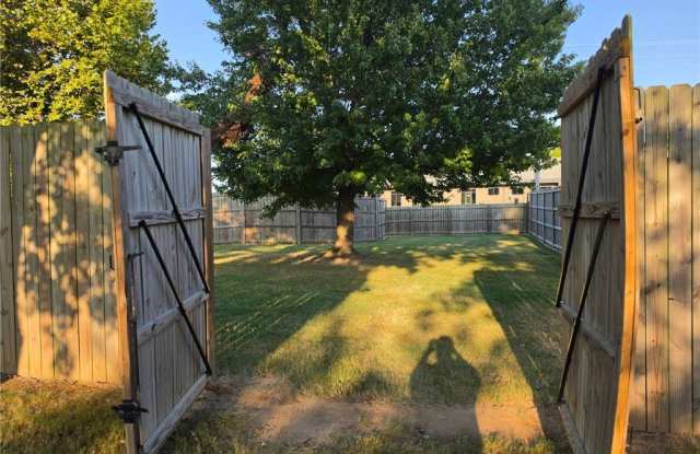 809 Kinkade Place Gallery 4