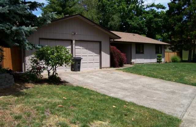 Location Location Location! 4 Bedroom Close to OSU campus! photos photos
