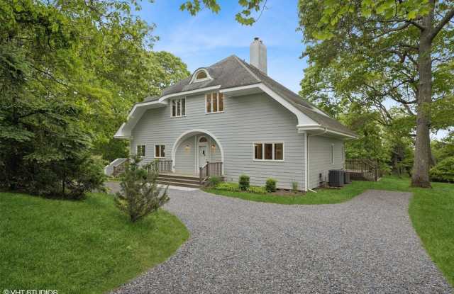 8340 Main Bayview Road photos photos