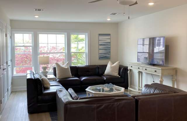 107 Woodland Avenue Gallery 4