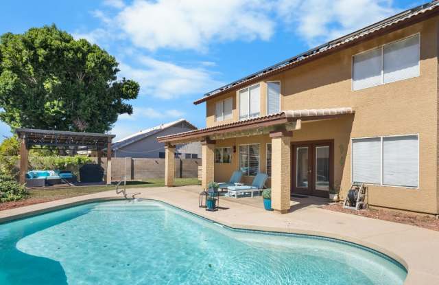9139 W Gelding Dr Gallery 1