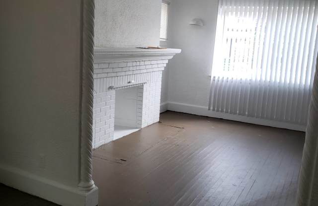 15847 Appoline - Upper Gallery 3