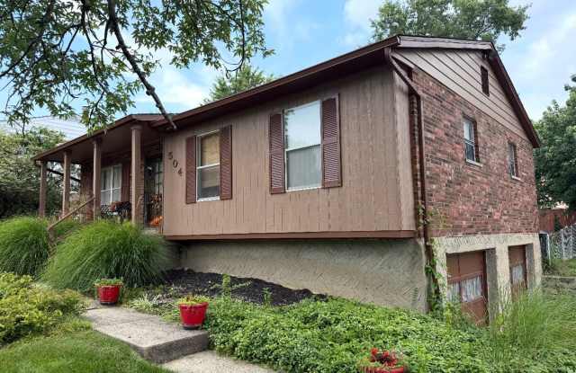 COMING SOON! RENOVATED 3 OR 4 BDRM photos photos