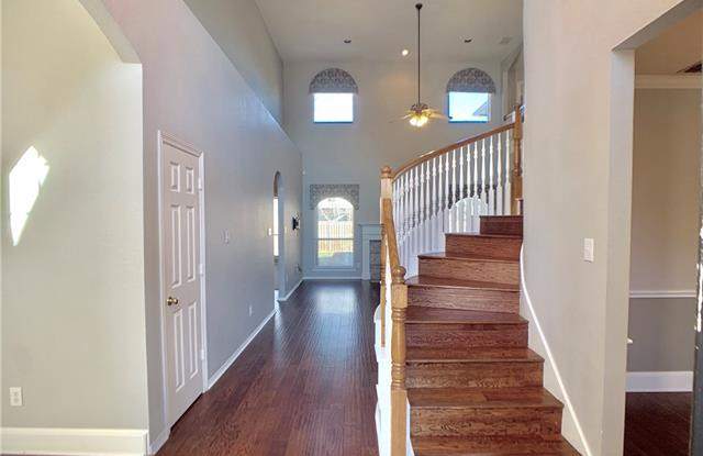 2920 Ellington Court Gallery 2