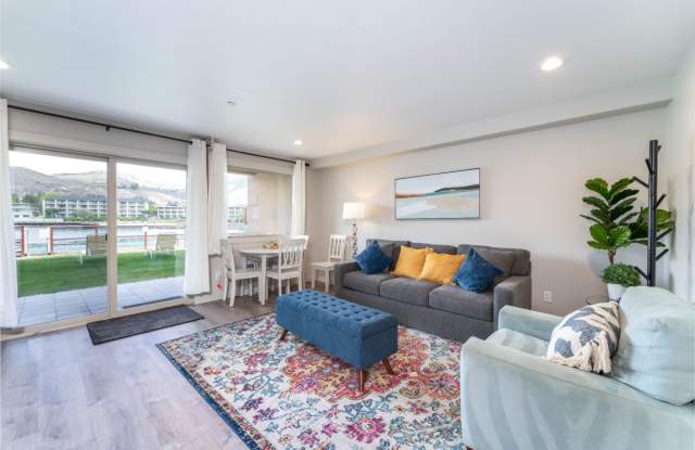 322 W Woodin Ave Unit 612 - 1 photos photos 322 W Woodin Ave Unit 612 - 1 photos photos