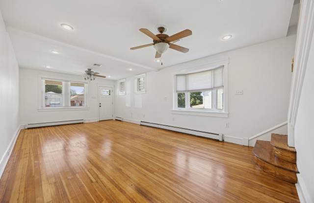 Charming 3-Bed Twin Home in the Heart of Conshohocken! photos photos