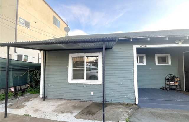 1588 W 37th Street - 1588 West 37th Street, Los Angeles, CA 90018