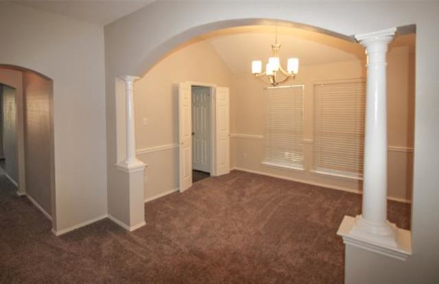 7309 Wilshire Gallery 2