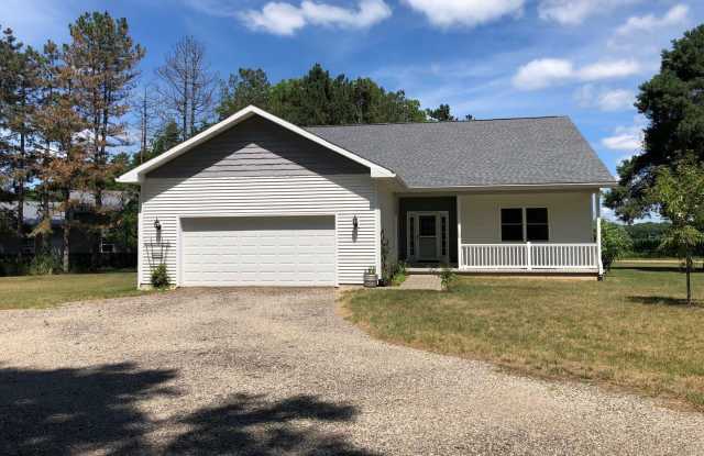 8961 Owen Dr - 8961 Owen Drive, Kalamazoo County, MI 49009