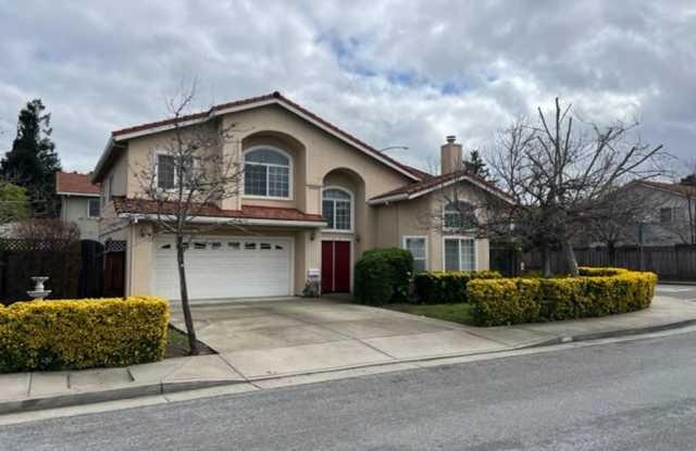 CAMPBELL - Executive 5 bedroom home in a desirable neighborhood photos photos