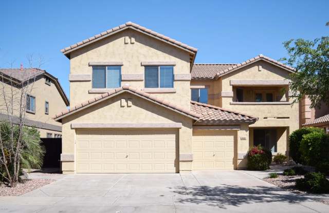 452 W PELICAN Drive - 452 West Pelican Drive, Chandler, AZ 85286