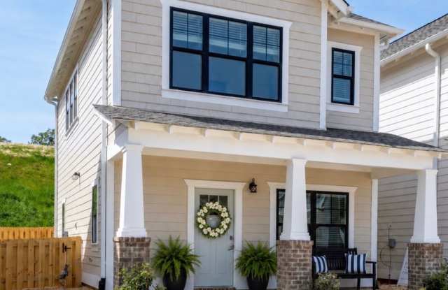 Elevated Rental Home with Community Amenities Gallery 1