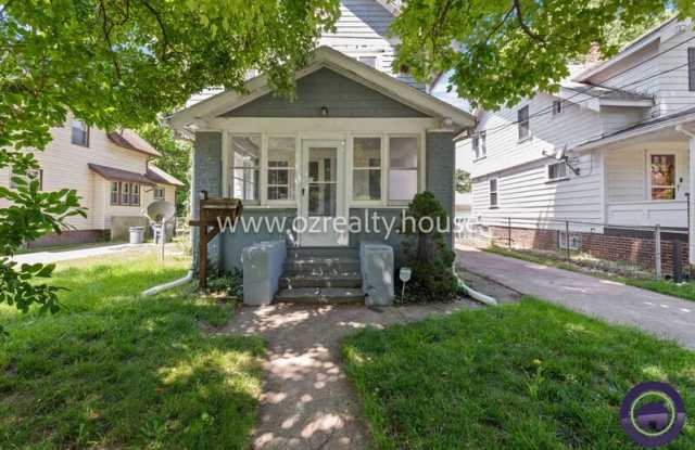 3821 Homewood Avenue photos photos