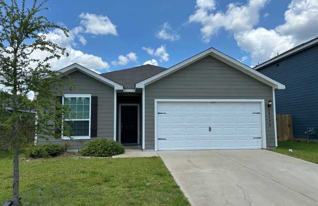 For Lease | 3 Bed, 2 Bath | 1,552 Sq Ft | Williams Trace | photos photos