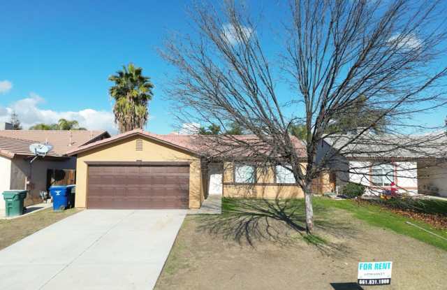 Cozy 3-Bedroom, 2-Bathroom Home in North Bakersfield photos photos