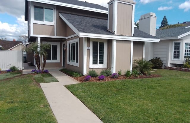 7 Snowapple - 7 Snowapple, Irvine, CA 92614