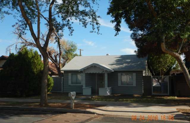 117 W PARK Avenue - 117 West Park Avenue, Gilbert, AZ 85233