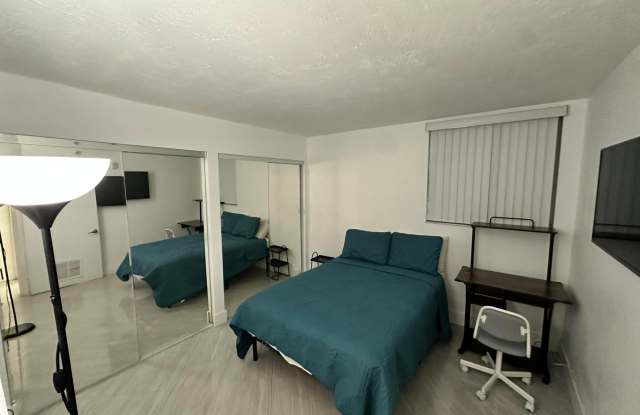 102 SW 6th Avenue 206 - 102 Southwest 6th Avenue, Miami, FL 33130