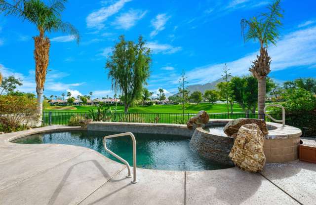 79215 Mandarina photos photos