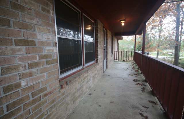 3 Bedrooms, 1 Bathroom - Home in Cedartown! Gallery 3