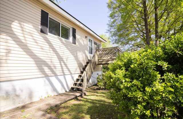 2bd/1ba Duplex Unit in the Heart of Howell Station Minutes from W. Midtown!! Gallery 4