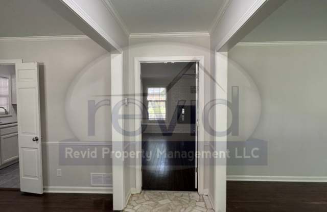 5467 Derron Ave. Gallery 4