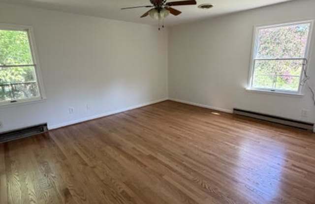 8280 Old Leonardtown Rd Gallery 1