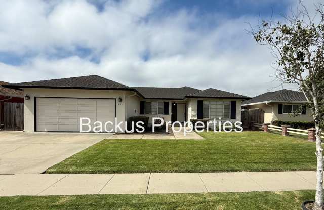 Beautiful four bedroom home in South Salinas photos photos